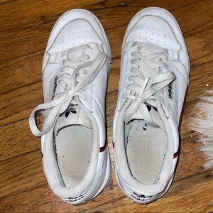 Adidas Sneaker
